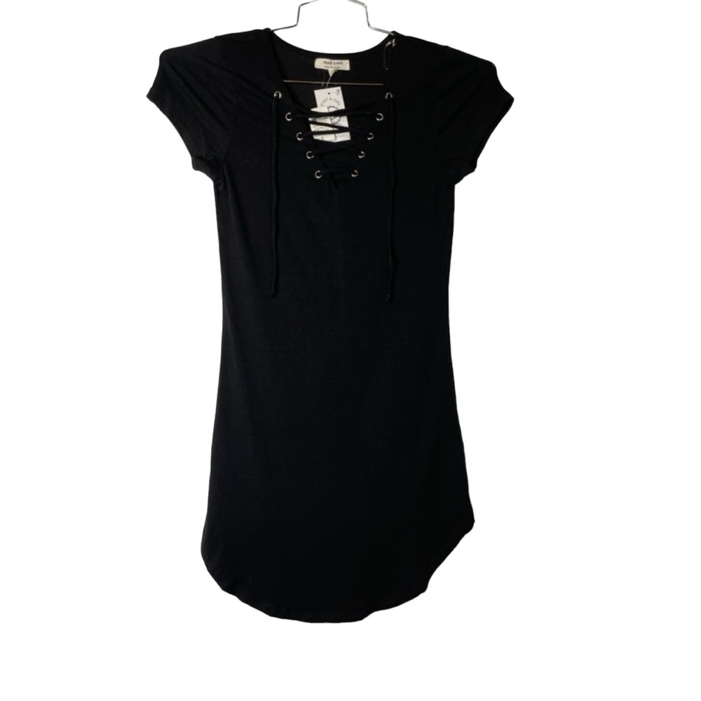 Heart&Hips Women’s Dress Black Small Mini Fitted Short Sleeve Casual NWT